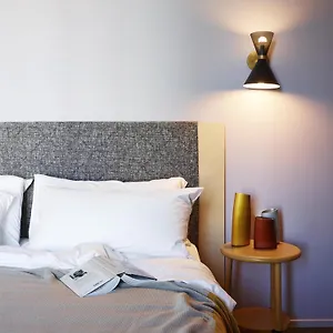 **** Hotel Alex Australia